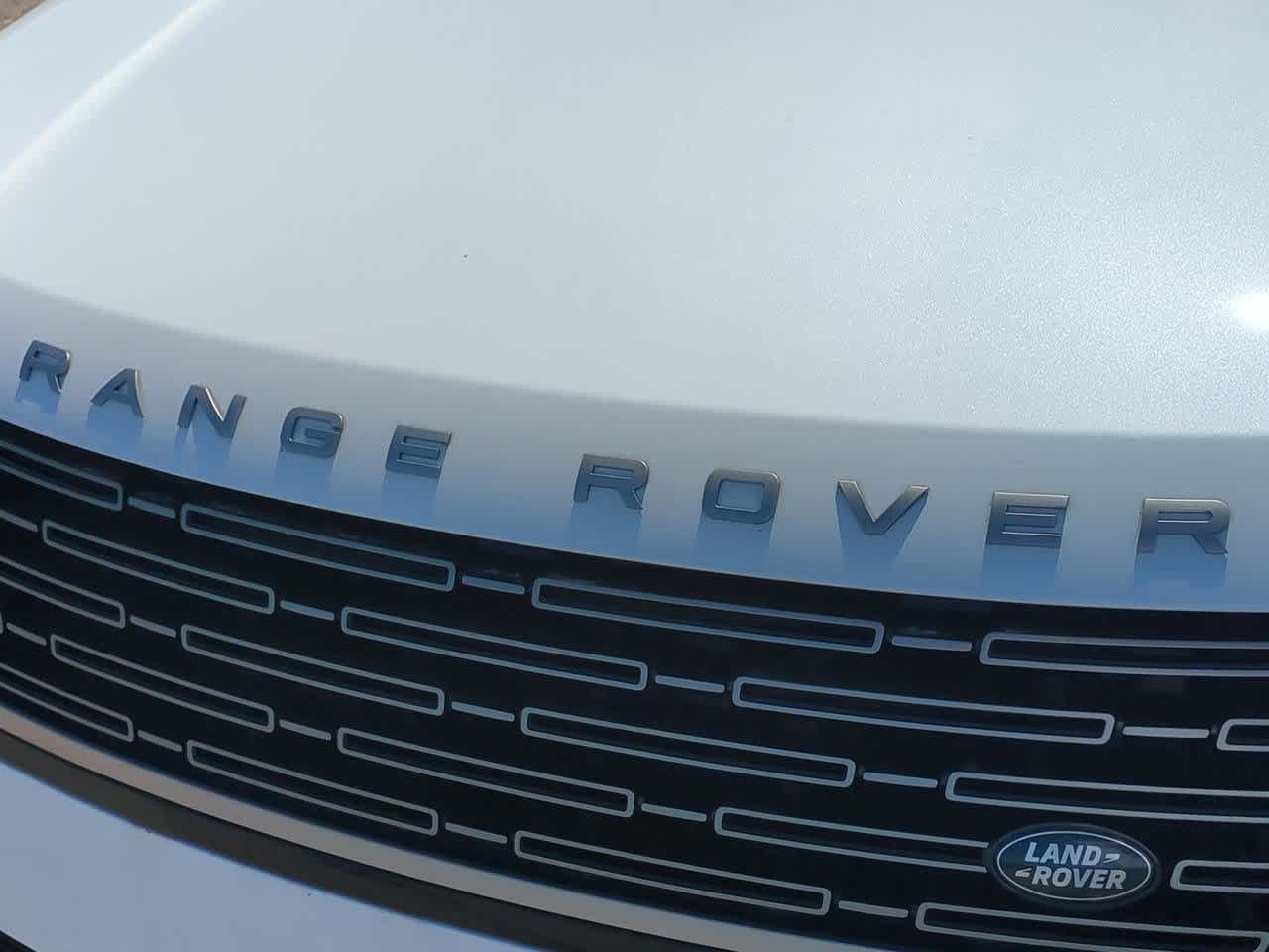 Thumbnail: 2025 Land Rover Range Rover - 12