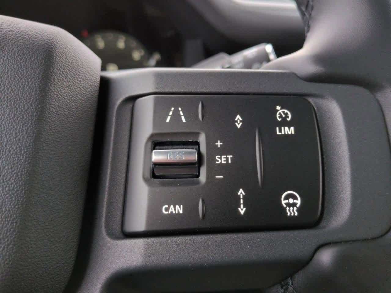 Thumbnail: 2026 Land Rover Defender - 25