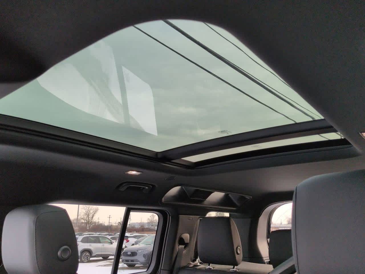 Thumbnail: 2026 Land Rover Defender - 19