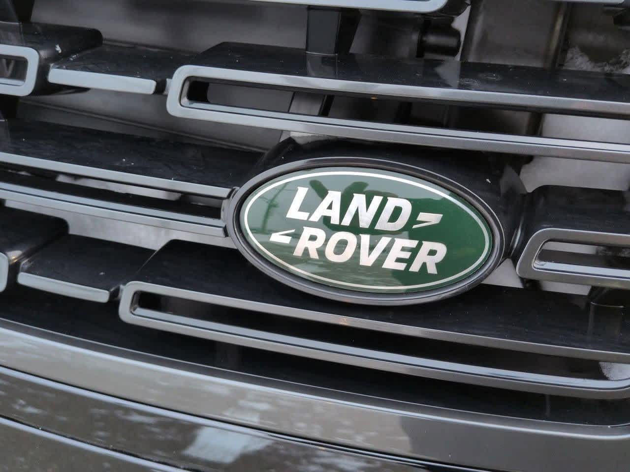 Thumbnail: 2026 Land Rover Range Rover - 11