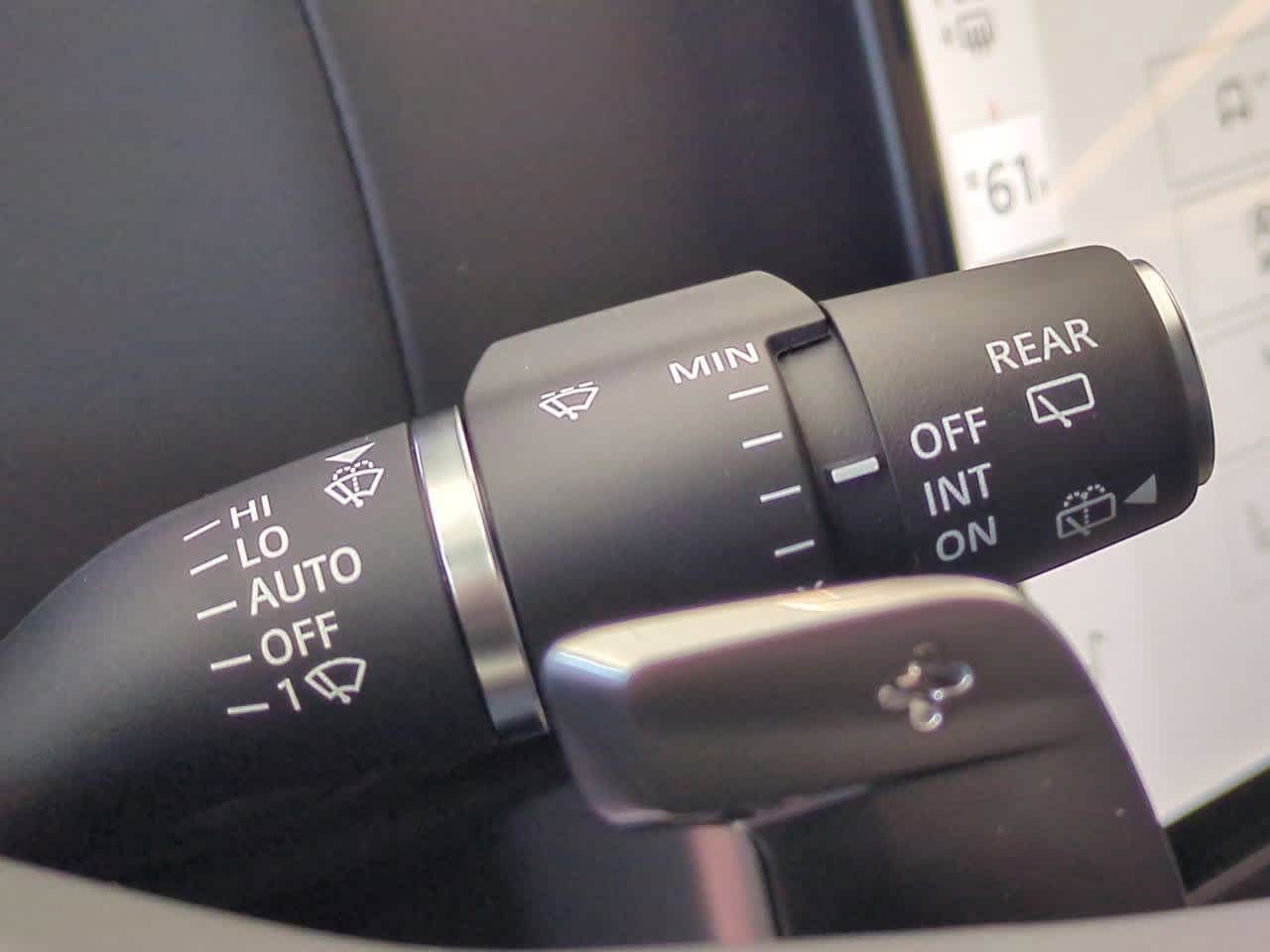 Thumbnail: 2025 Land Rover Range Rover - 26