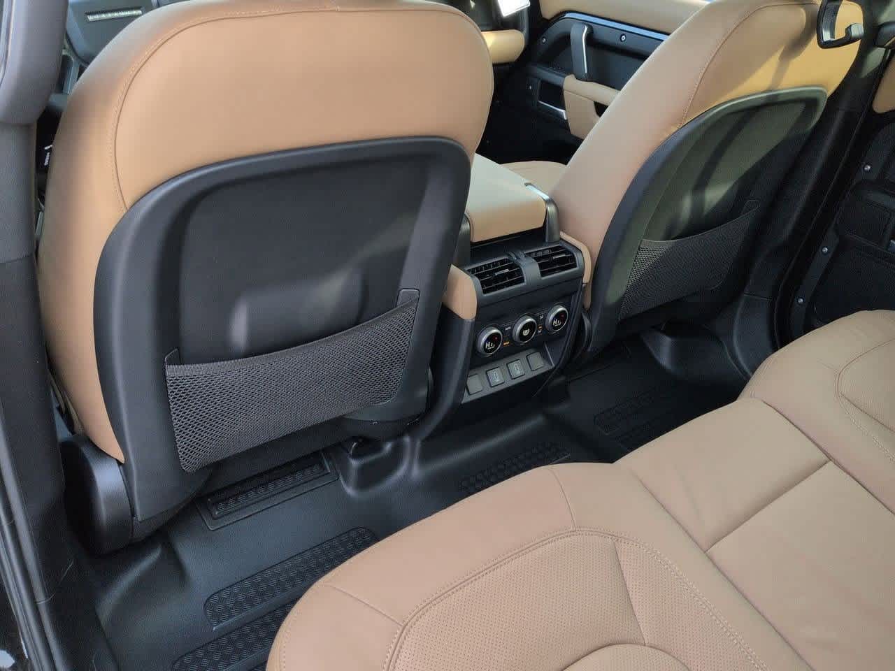 Thumbnail: 2026 Land Rover Defender - 18