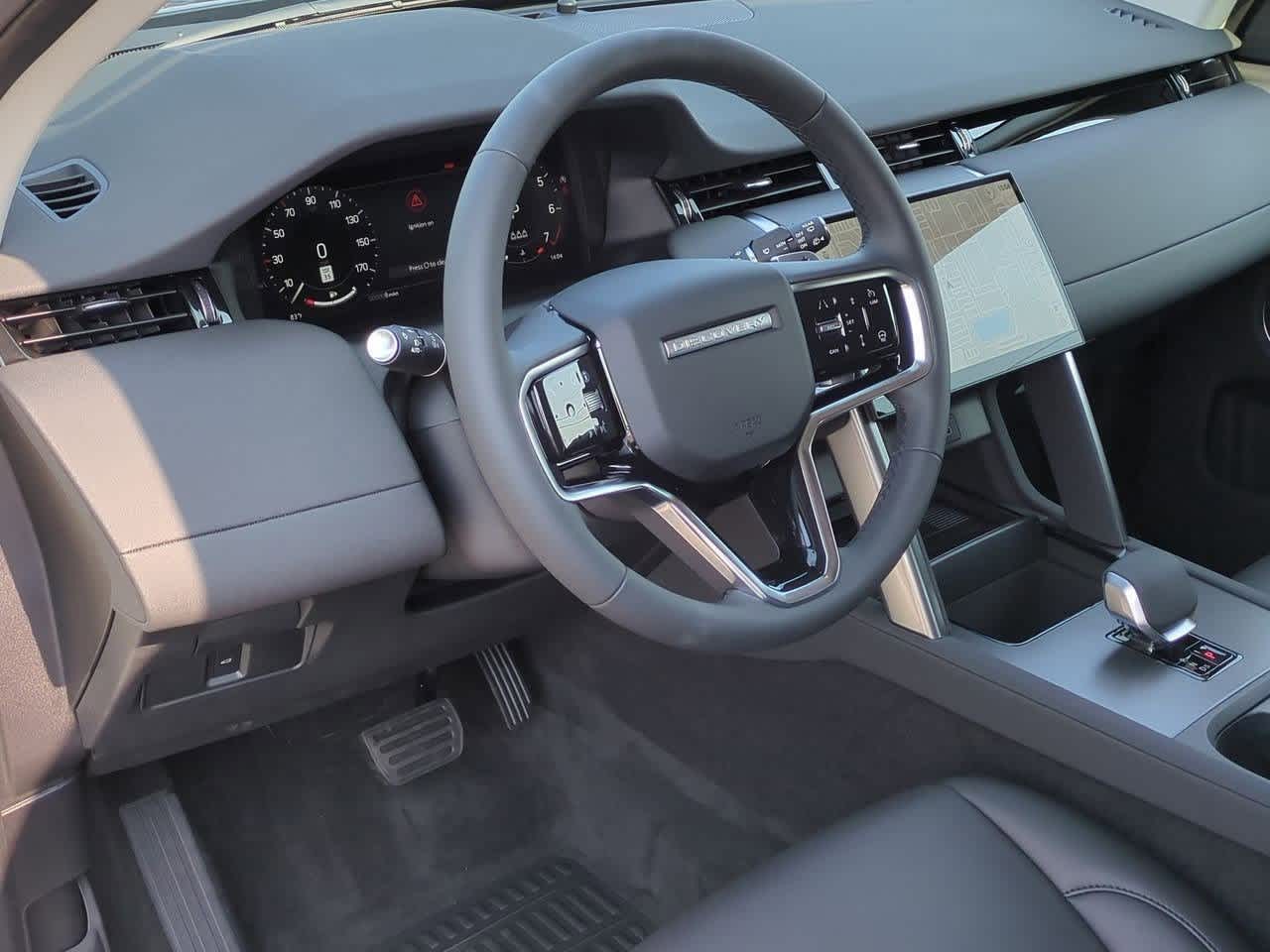 2025 Land Rover Discovery Sport S photo 2