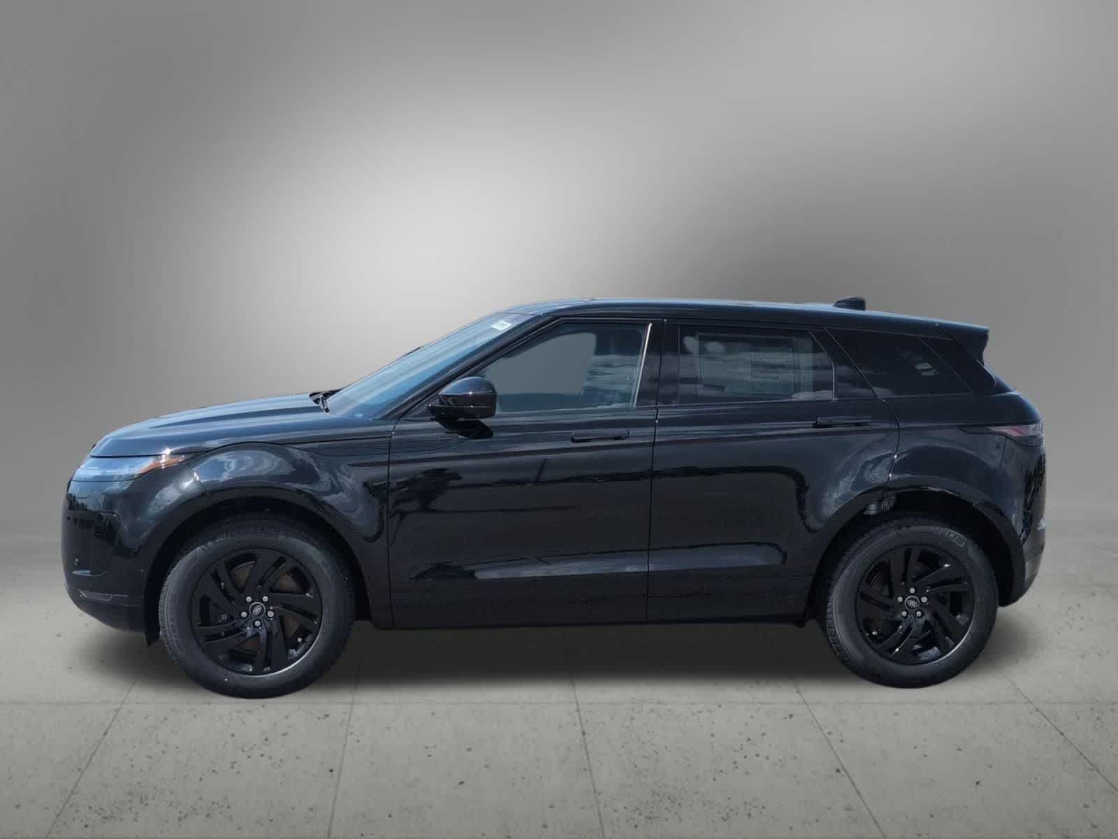 Thumbnail: 2026 Land Rover Range Rover Evoque - 3
