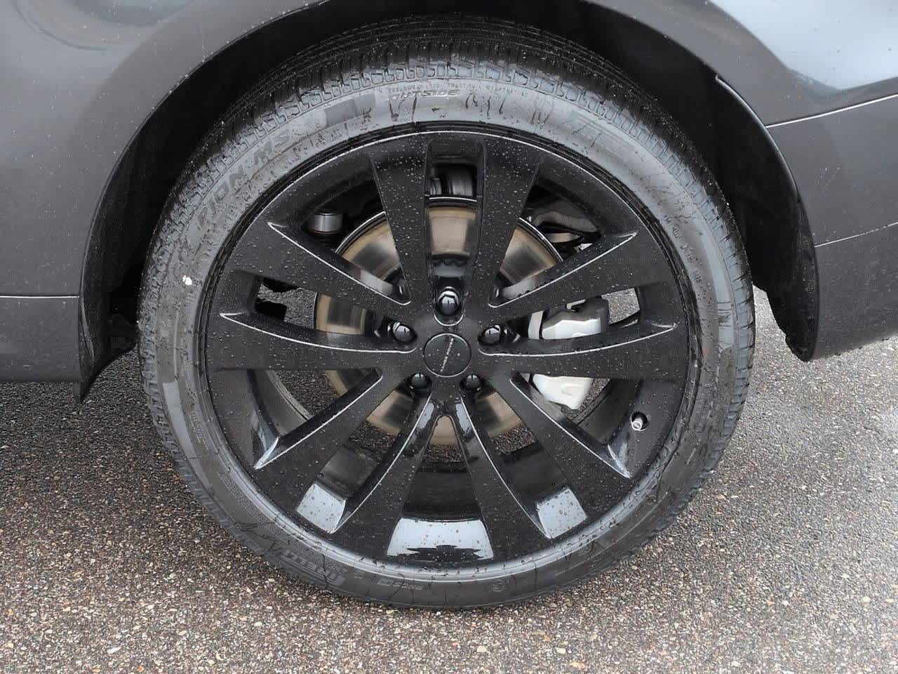 Thumbnail: 2026 Land Rover Range Rover Sport - 13