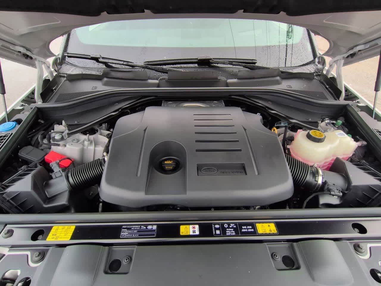 Thumbnail: 2026 Land Rover Range Rover Sport - 14