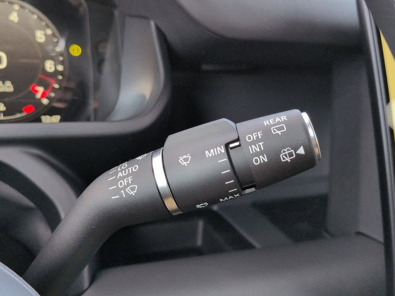 Thumbnail: 2026 Land Rover Defender - 27