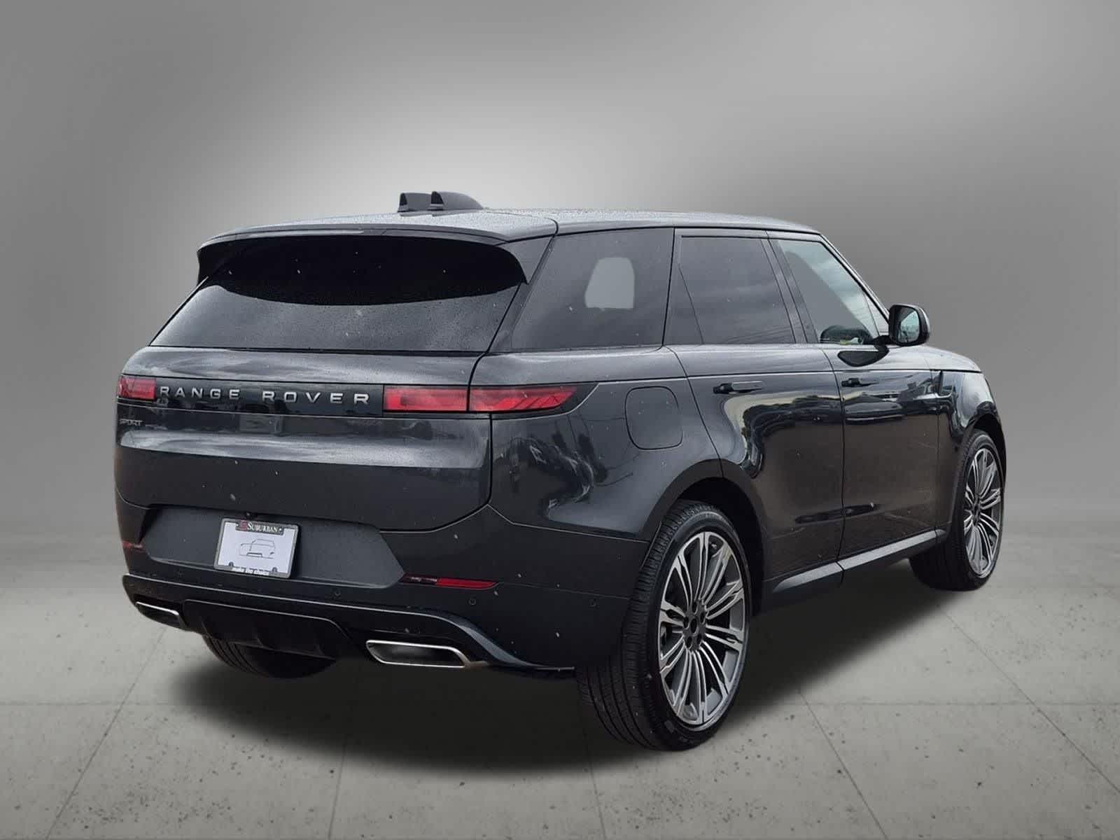 Thumbnail: 2026 Land Rover Range Rover Sport - 6