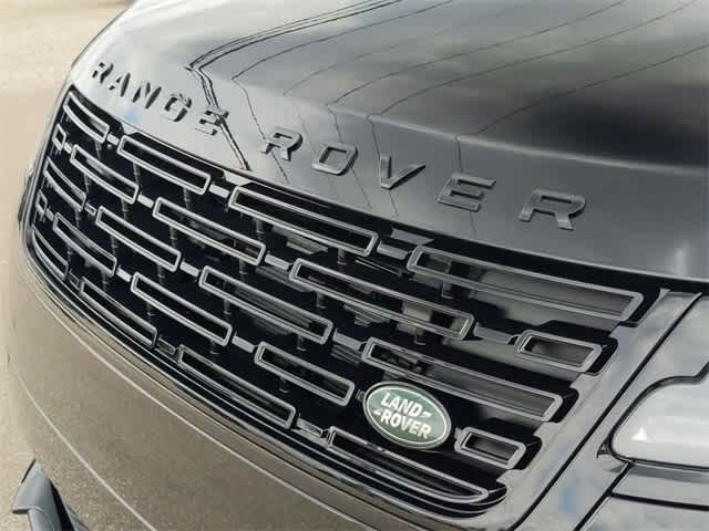 2025 Land Rover Range Rover Velar Dynamic SE 10
