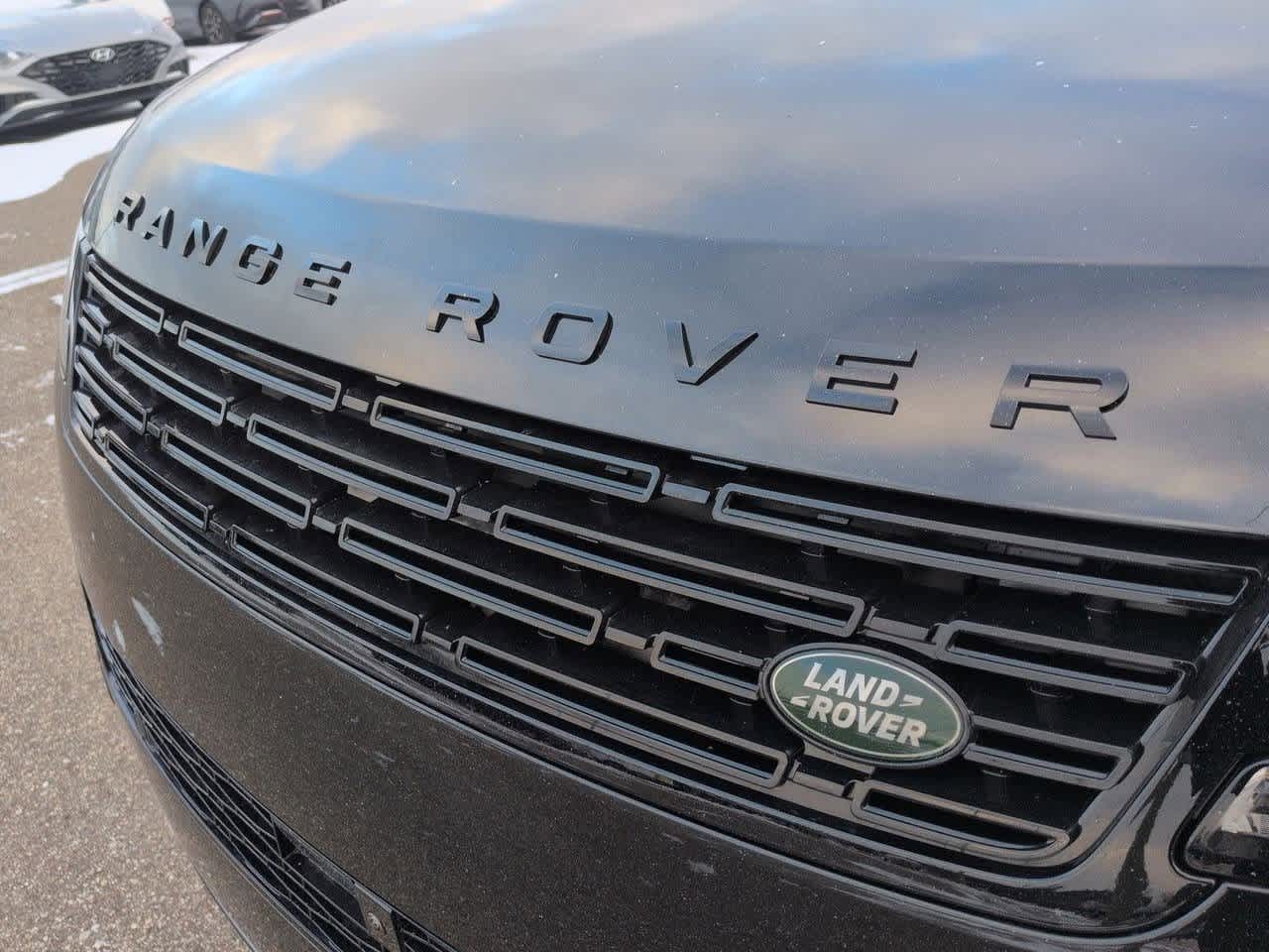 Thumbnail: 2025 Land Rover Range Rover Sport - 12