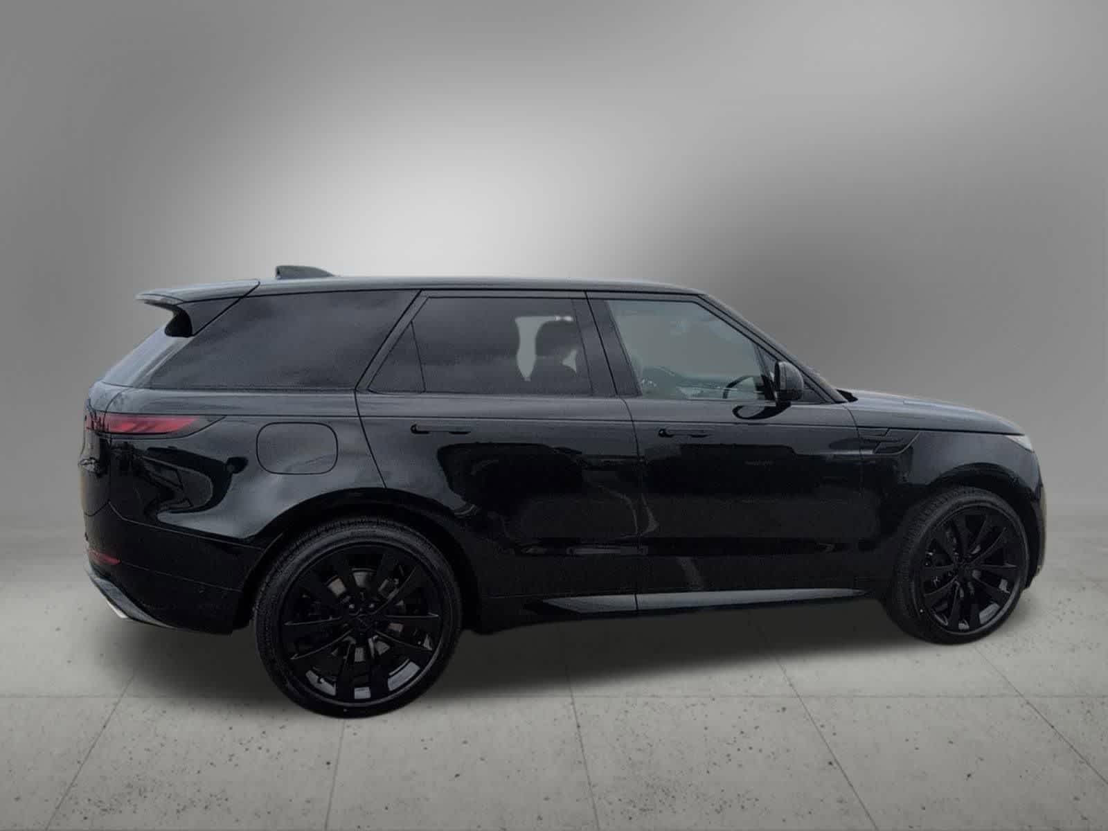 Thumbnail: 2026 Land Rover Range Rover Sport - 7
