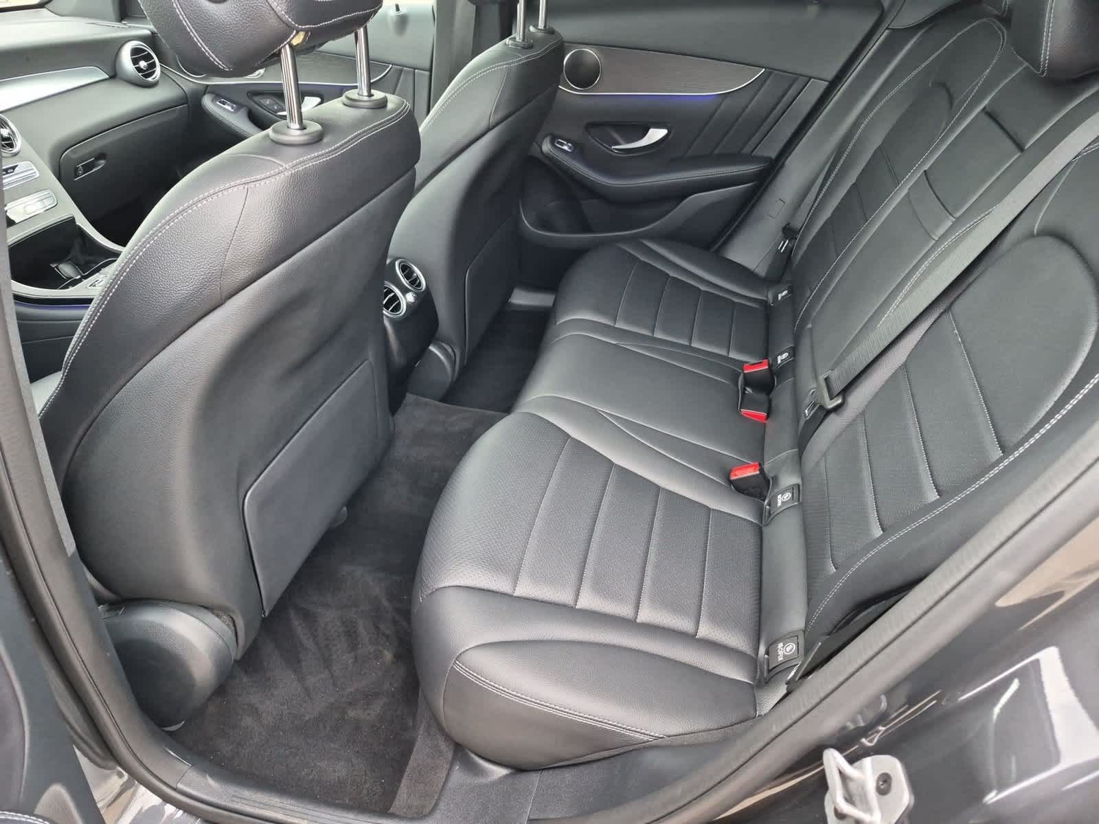 2022 Mercedes-Benz GLC GLC300 - Photo 20
