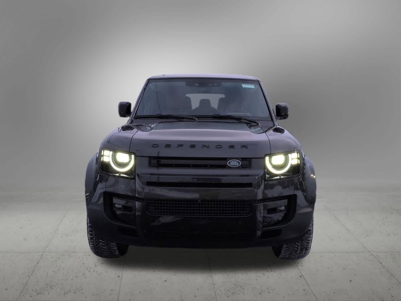Thumbnail: 2025 Land Rover Defender - 9
