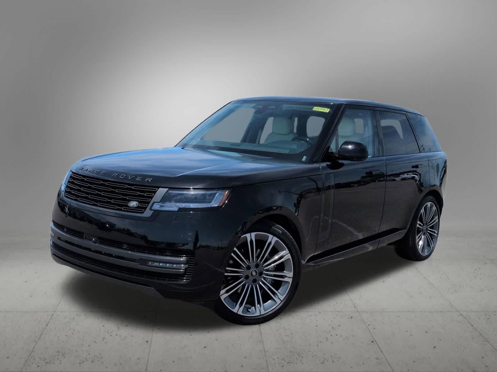 2025 Land Rover Range Rover 3.0 SE SWB's photo