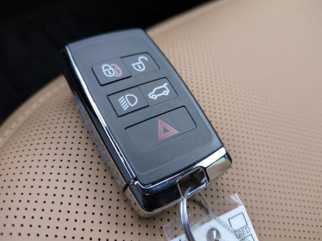 Thumbnail: 2026 Land Rover Range Rover Sport - 37