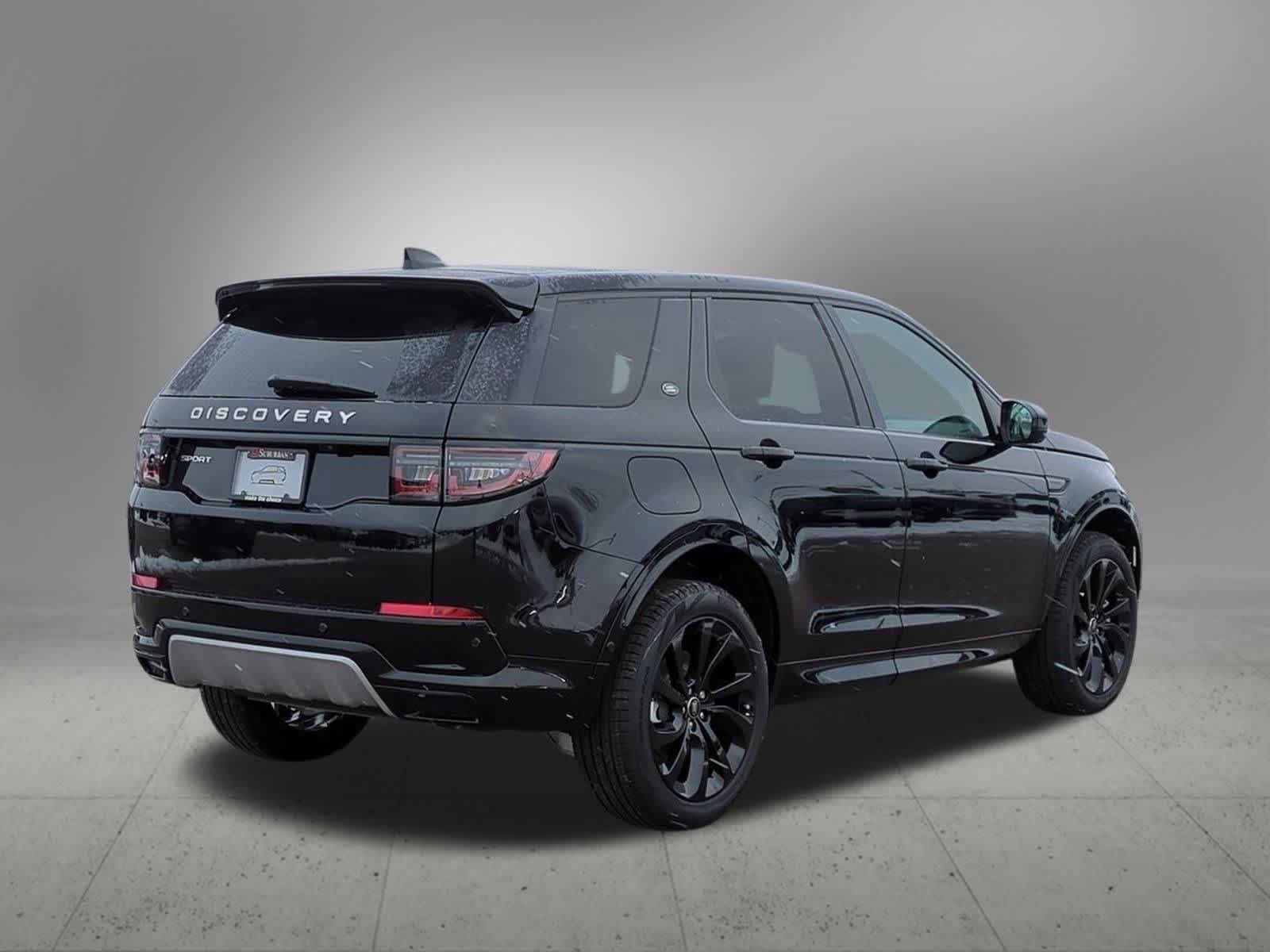 Thumbnail: 2025 Land Rover Discovery Sport - 6