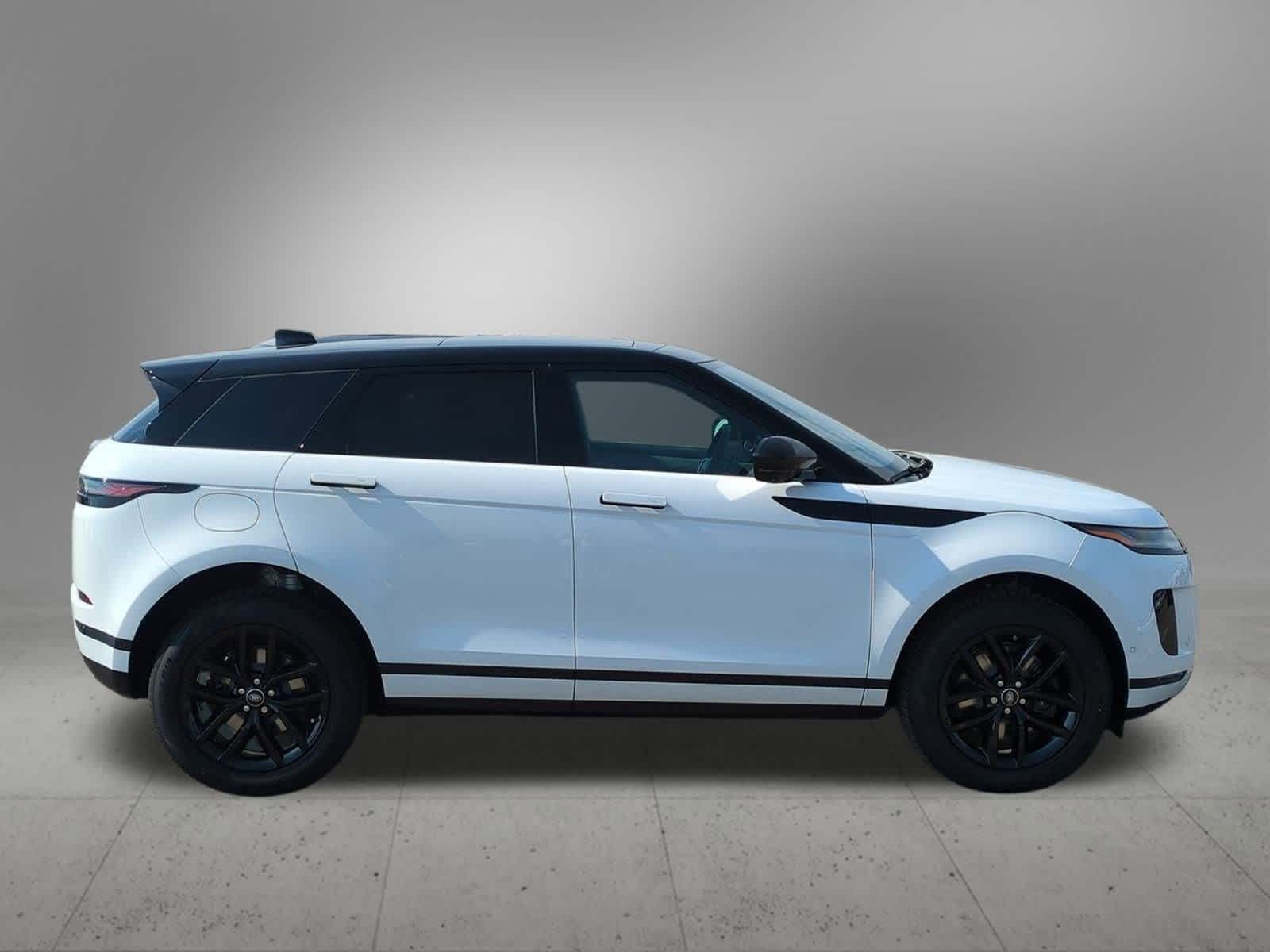 Thumbnail: 2025 Land Rover Range Rover Evoque - 7