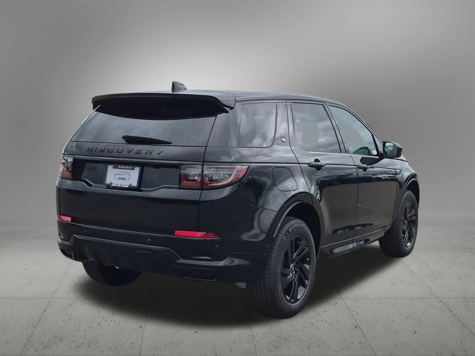 Thumbnail: 2026 Land Rover Discovery Sport - 6