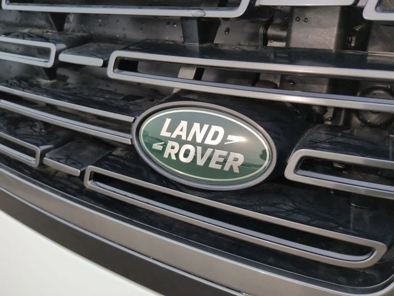 Thumbnail: 2026 Land Rover Range Rover - 11