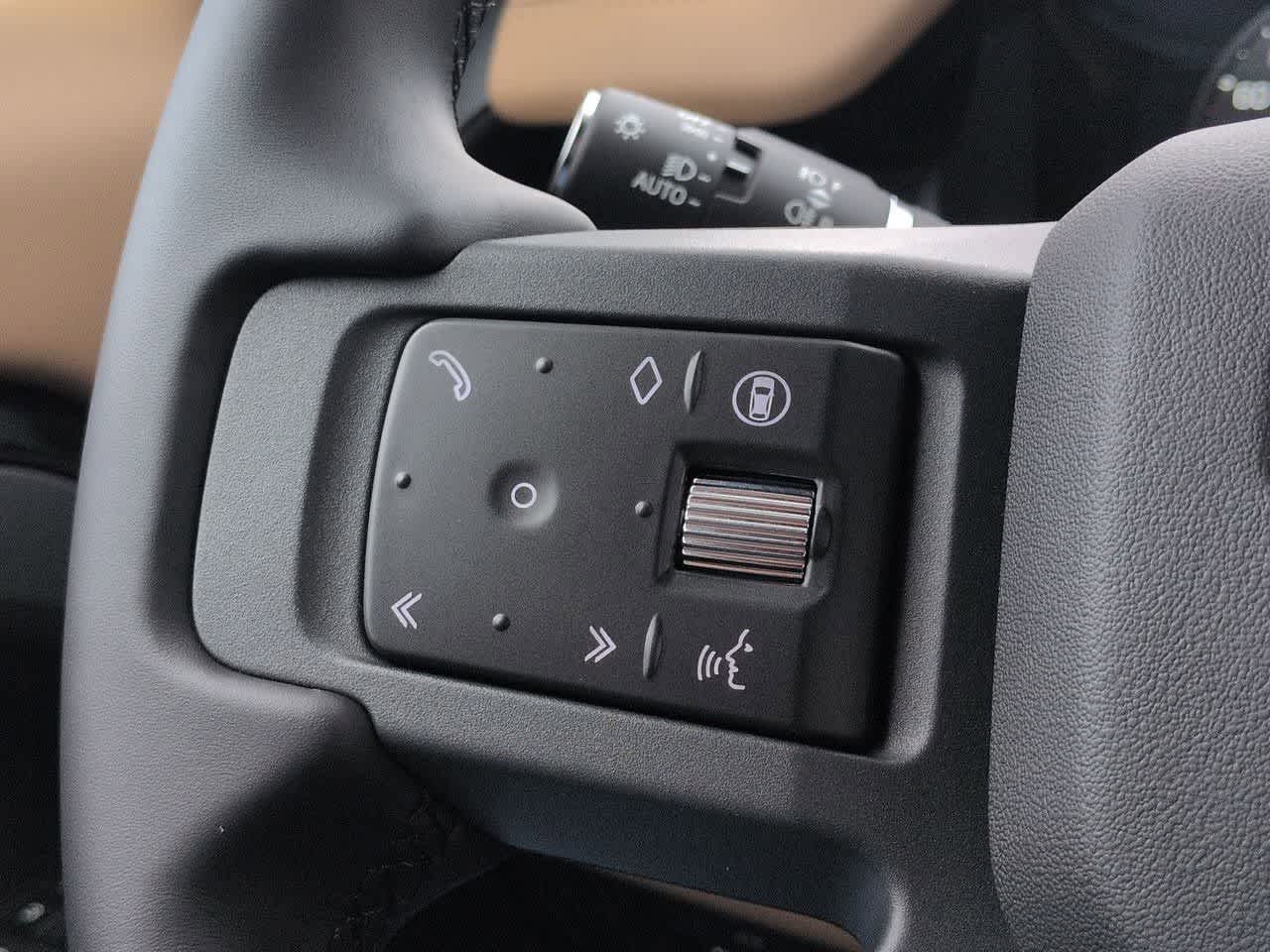 Thumbnail: 2026 Land Rover Defender - 26