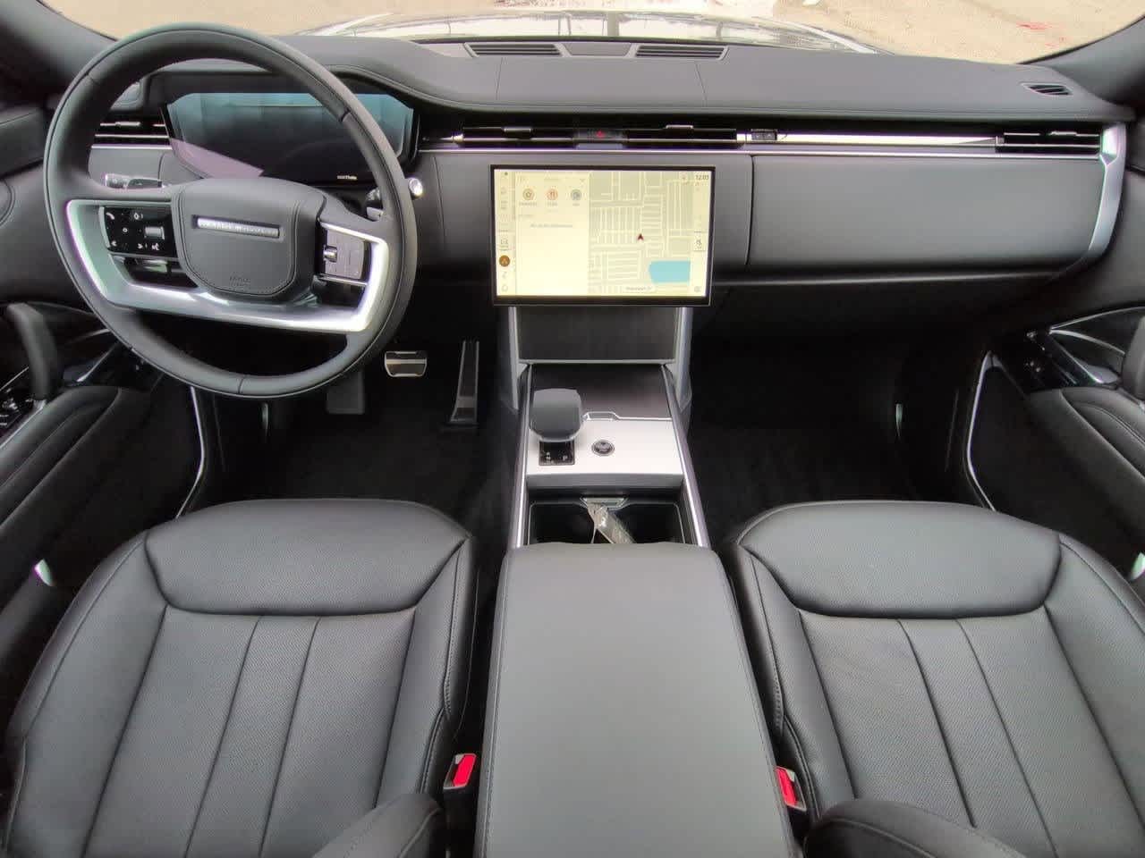 Thumbnail: 2026 Land Rover Range Rover - 15