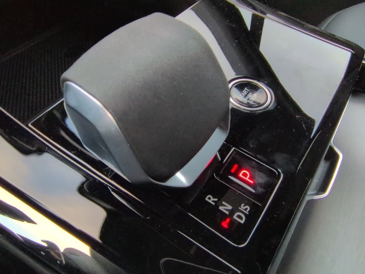 Thumbnail: 2025 Land Rover Range Rover Sport - 33