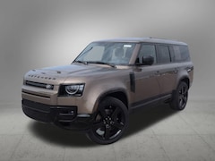 2026 Land Rover Defender 130 X-Dynamic SE SUV