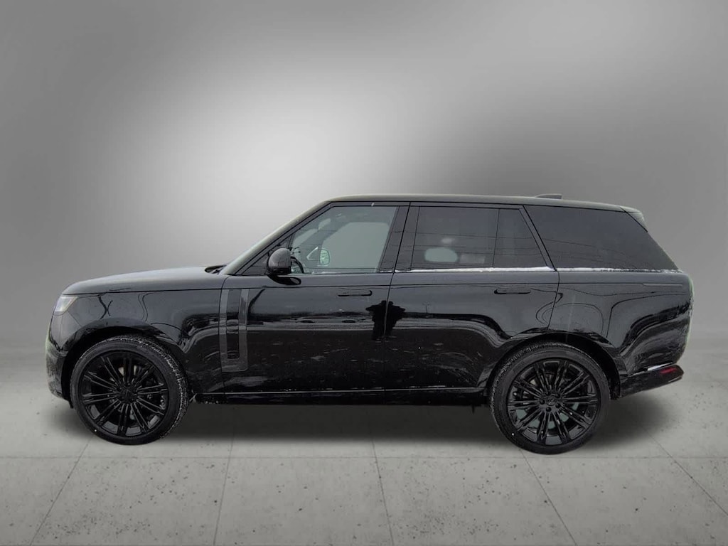 New 2026 Land Rover Range Rover SE SUV