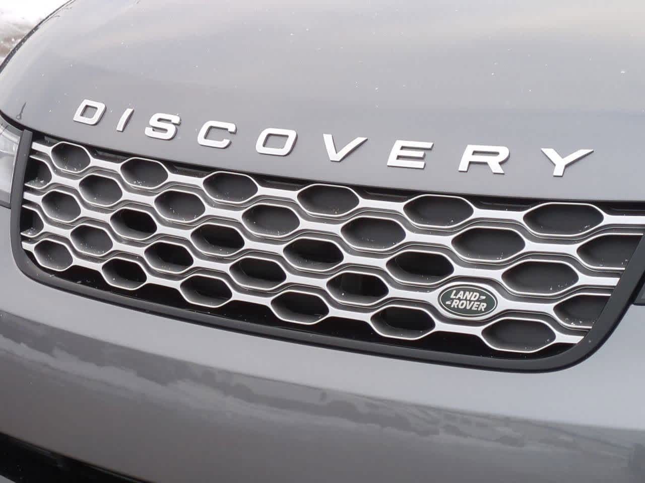 Thumbnail: 2026 Land Rover Discovery - 12