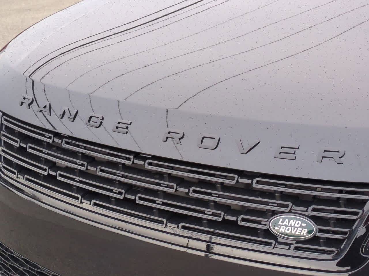 Thumbnail: 2025 Land Rover Range Rover Sport - 10