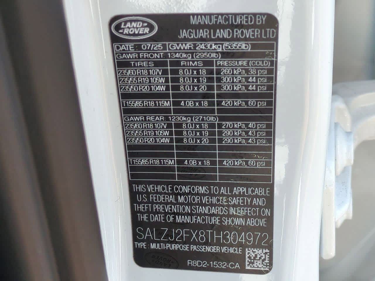 Thumbnail: 2025 Land Rover Range Rover Evoque - 36