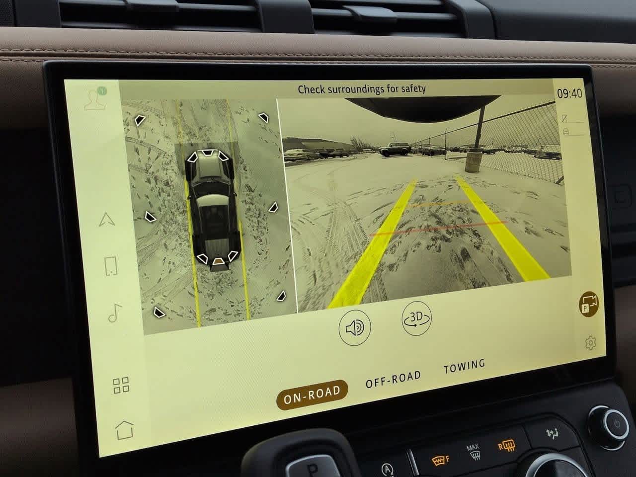 Thumbnail: 2026 Land Rover Defender - 31