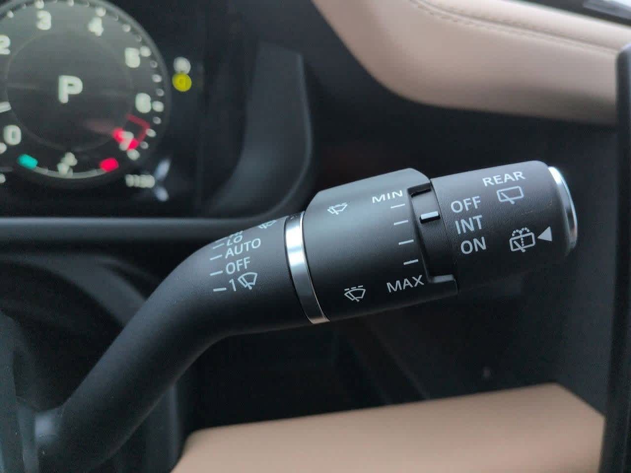 Thumbnail: 2025 Land Rover Defender - 27