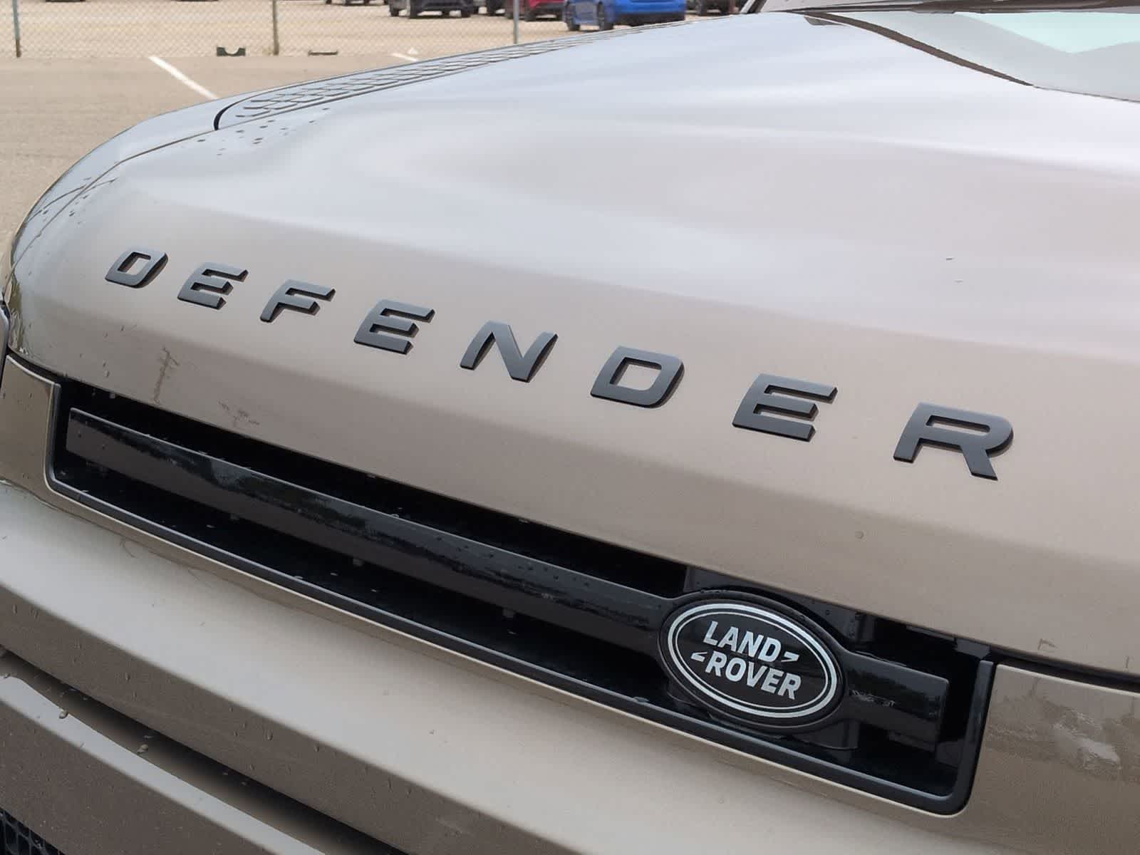 Thumbnail: 2026 Land Rover Defender - 12