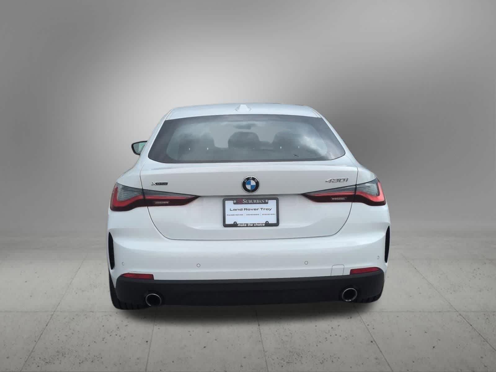 Thumbnail: 2023 BMW 4 Series - 4
