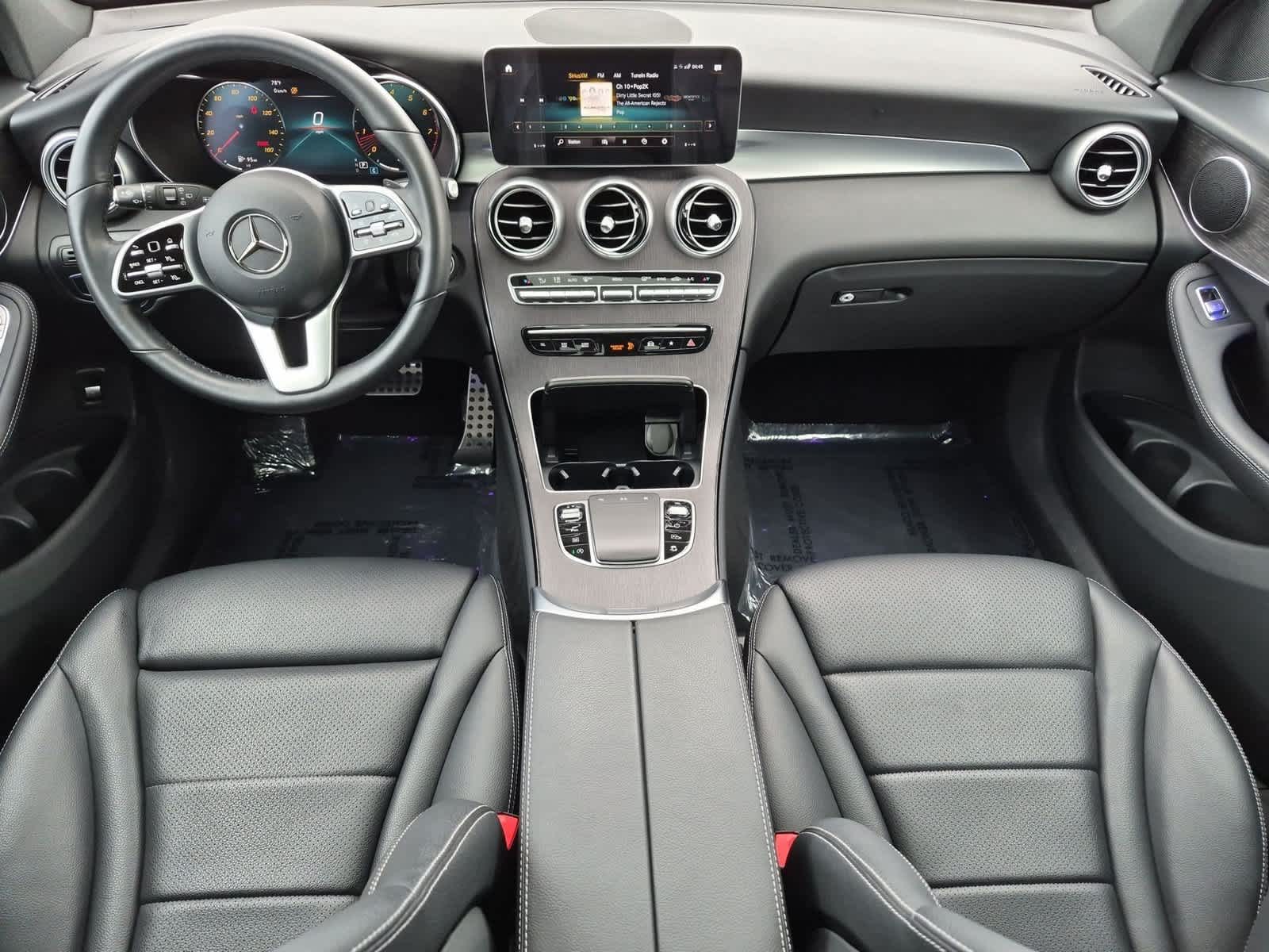 2022 Mercedes-Benz GLC GLC300 - Photo 15