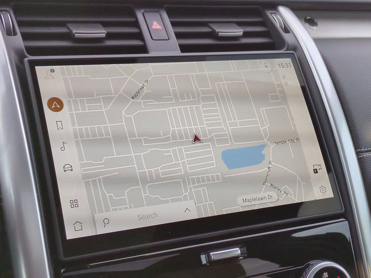 Thumbnail: 2026 Land Rover Discovery - 30