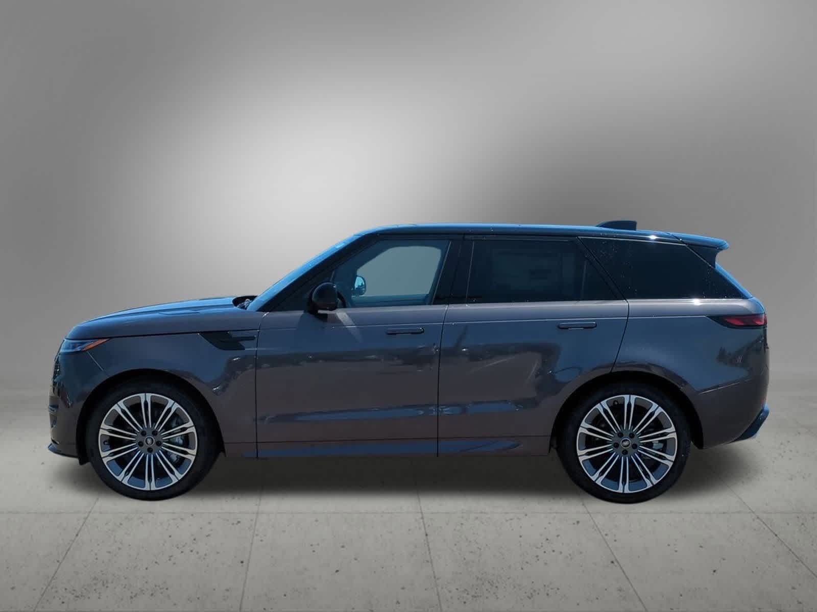 2025 Land Rover Range Rover Sport SE photo 3