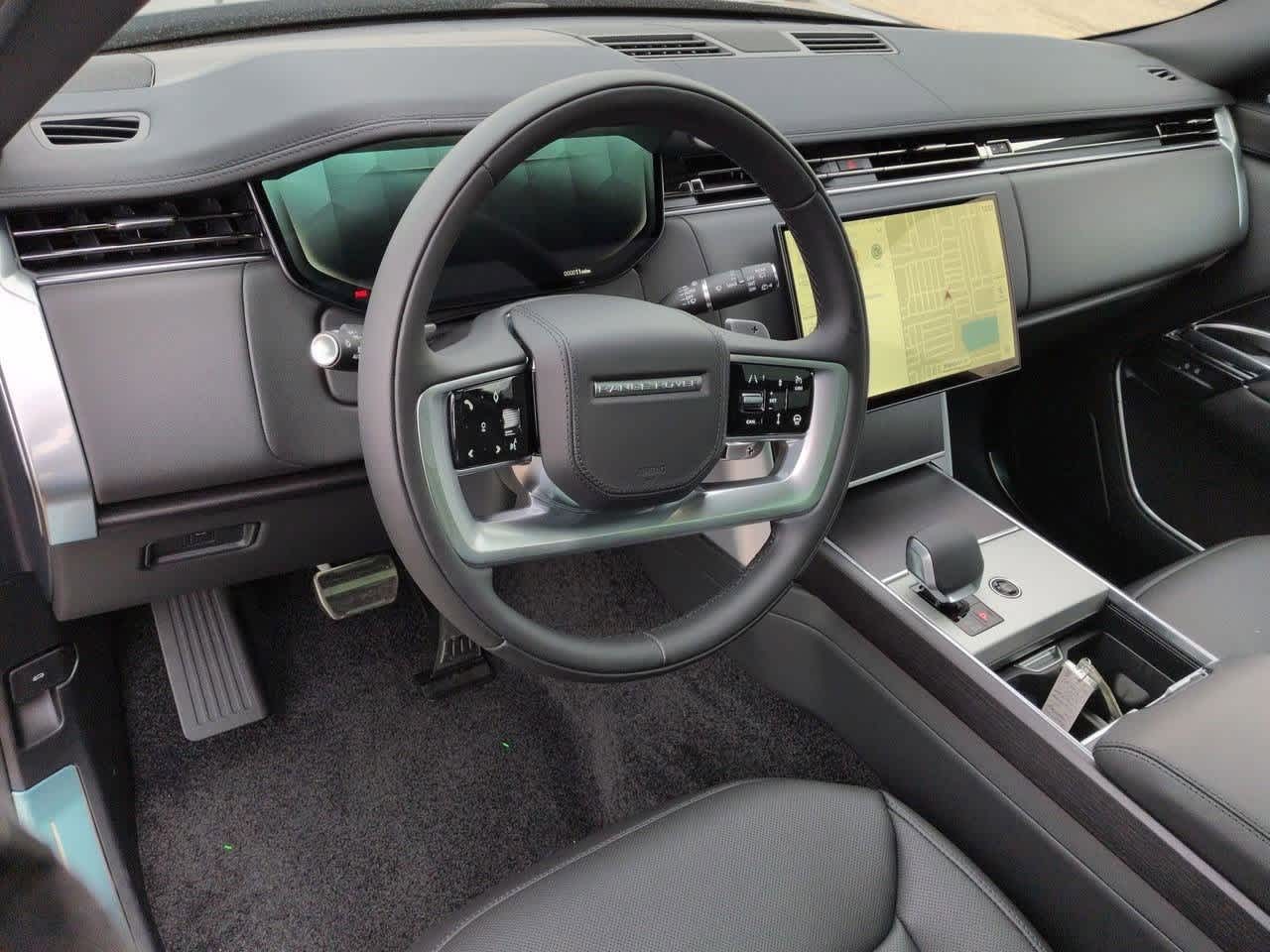 Thumbnail: 2026 Land Rover Range Rover - 2