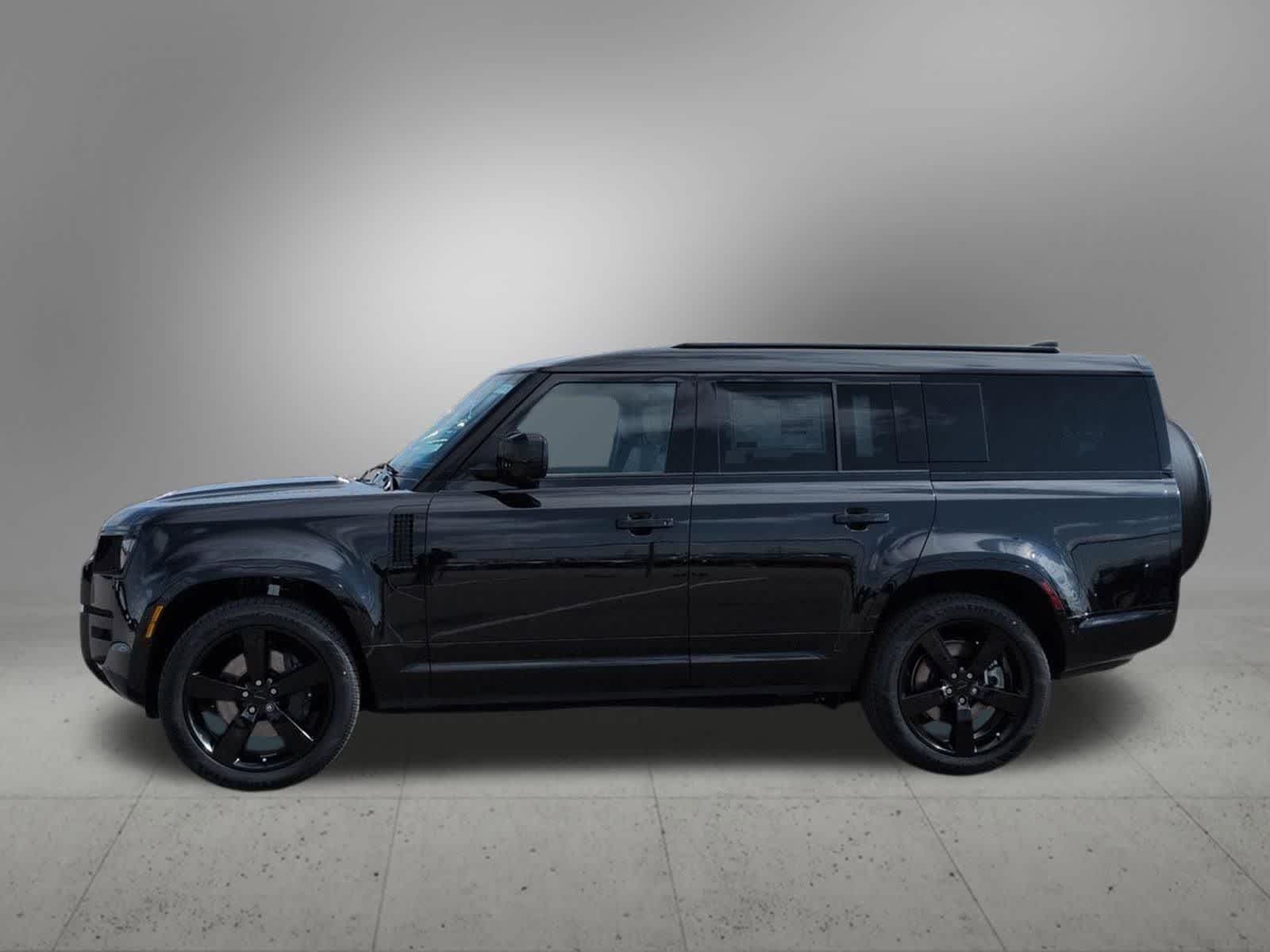 Thumbnail: 2026 Land Rover Defender - 3