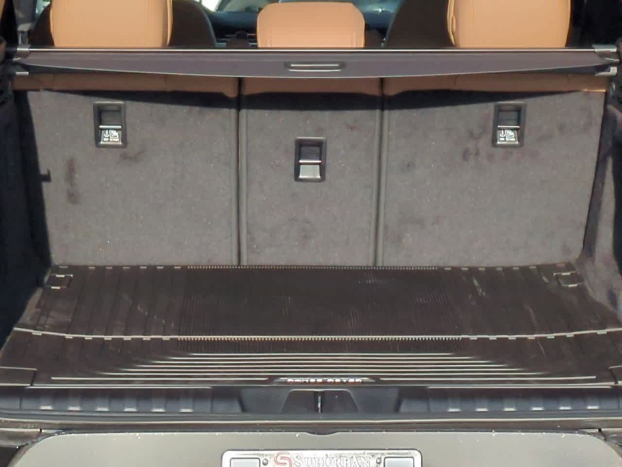 Thumbnail: 2026 Land Rover Range Rover Sport - 36