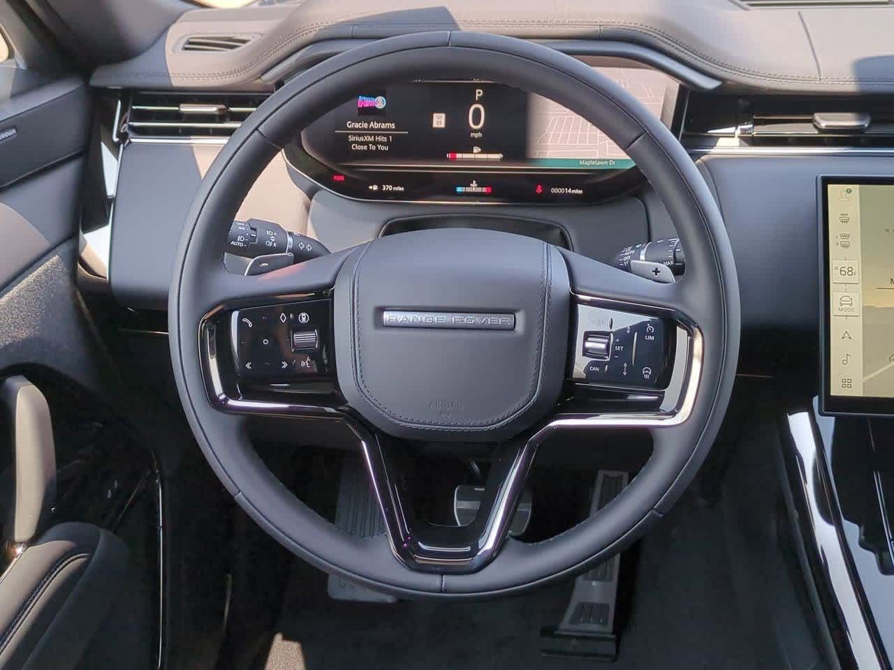 Thumbnail: 2025 Land Rover Range Rover Sport - 22