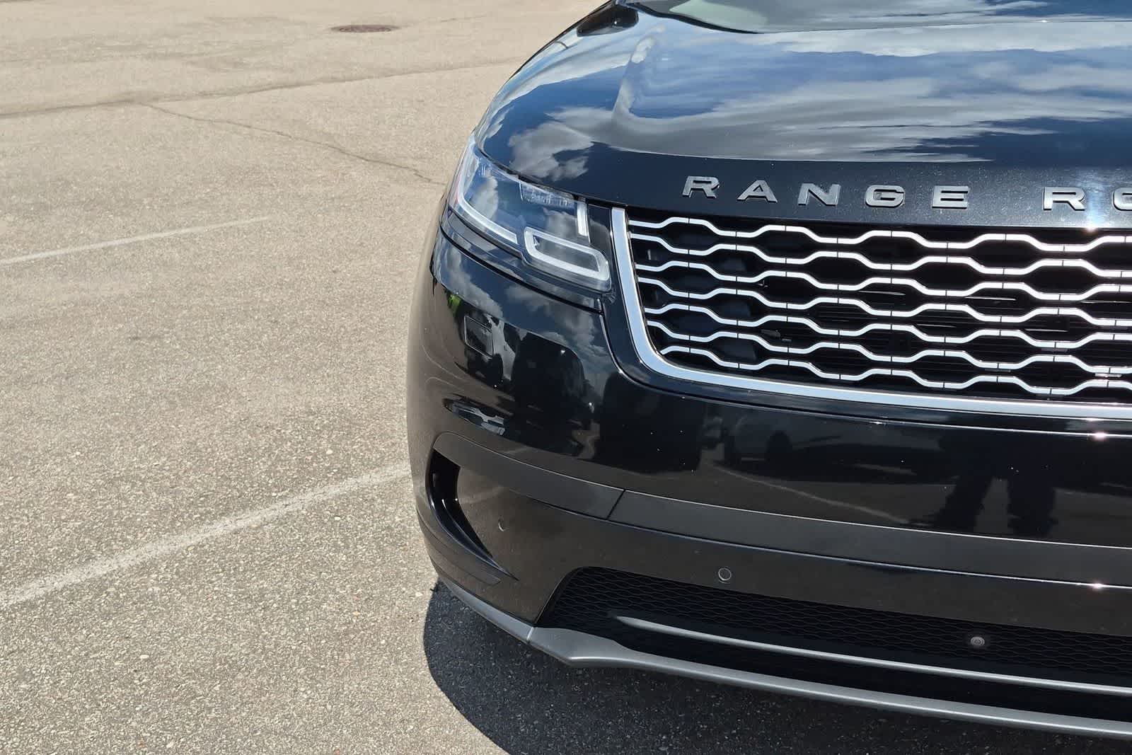Thumbnail: 2021 Land Rover Range Rover Velar - 10