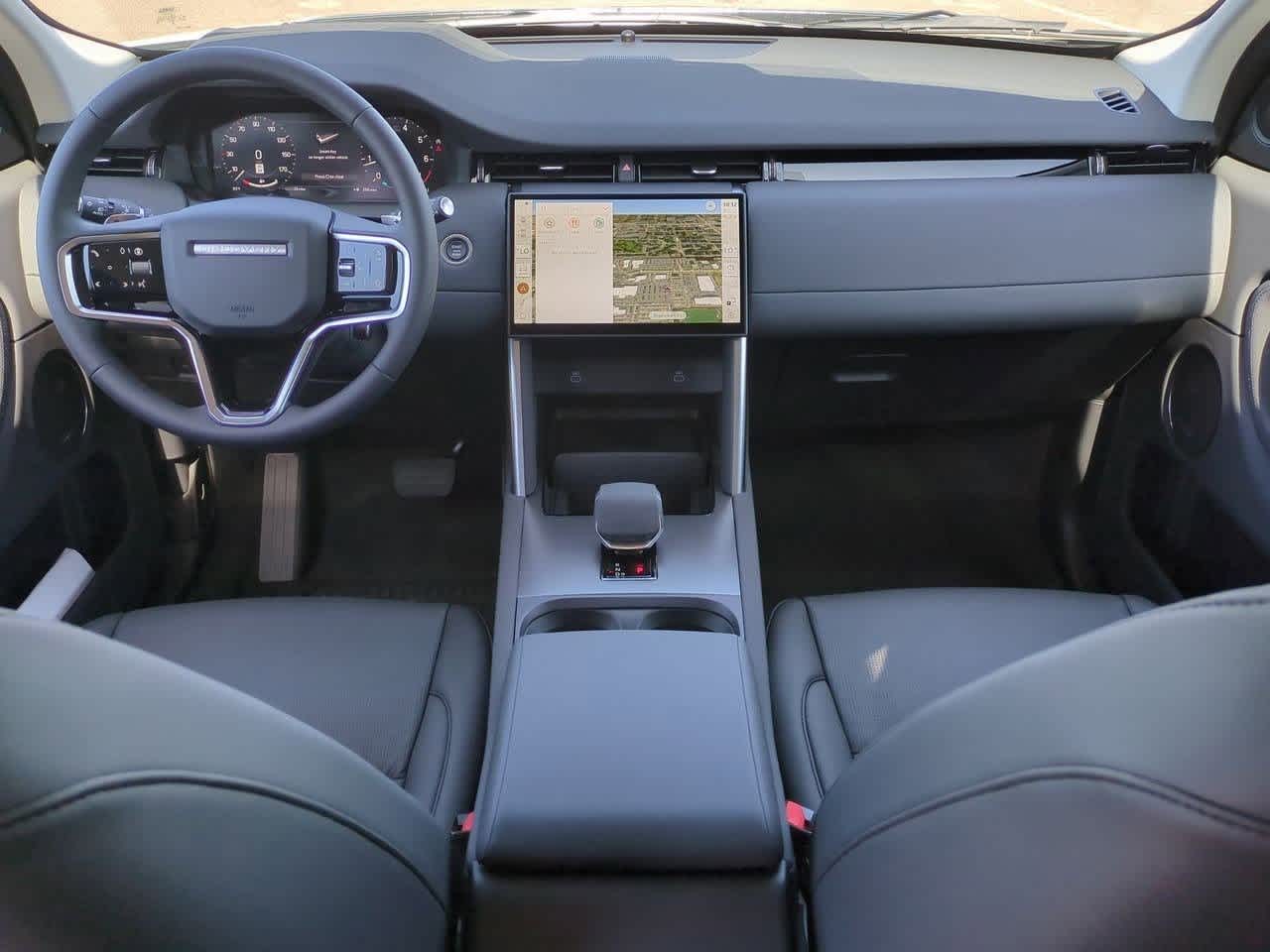 Thumbnail: 2025 Land Rover Discovery Sport - 14