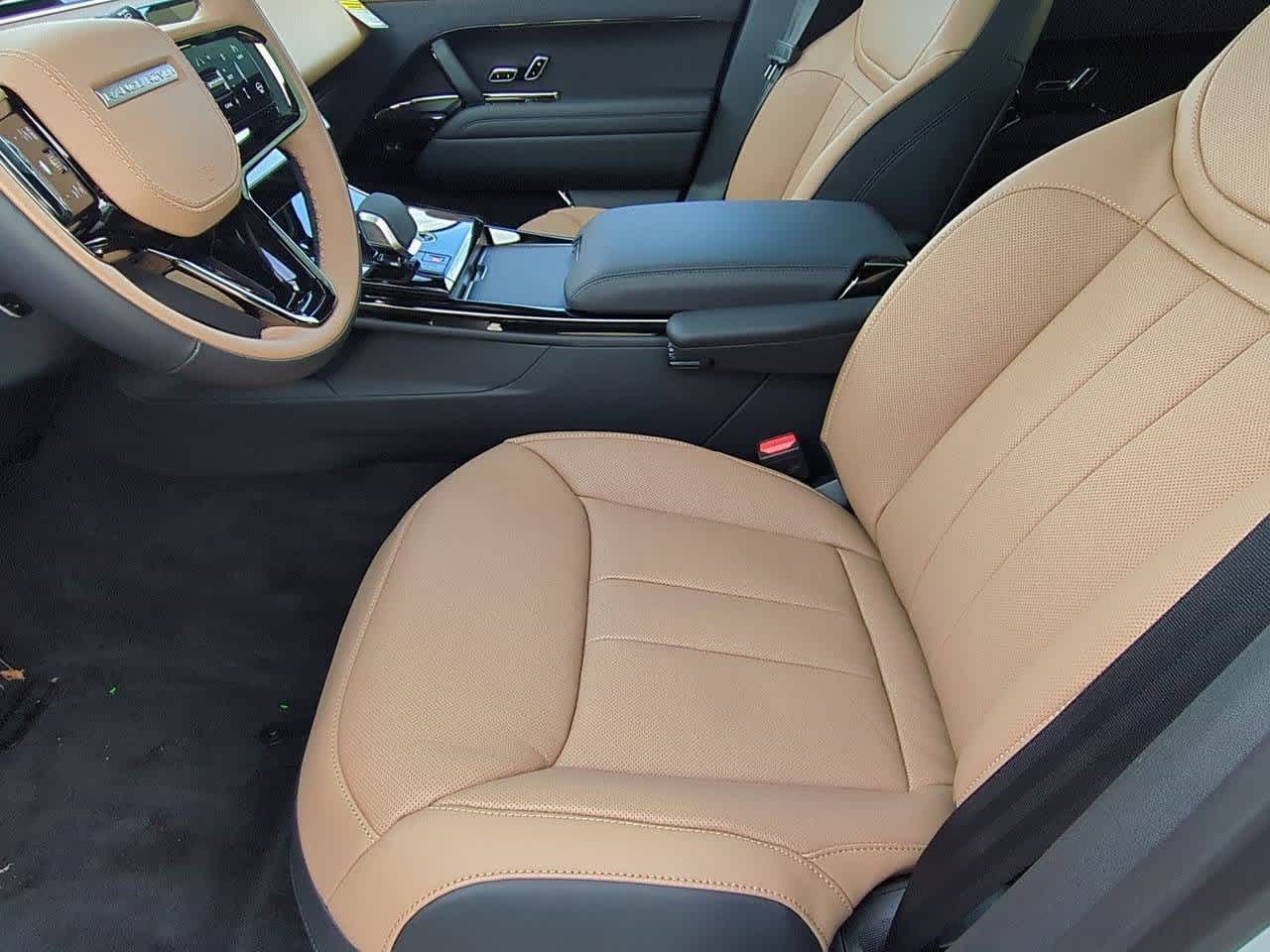 Thumbnail: 2026 Land Rover Range Rover Sport - 16