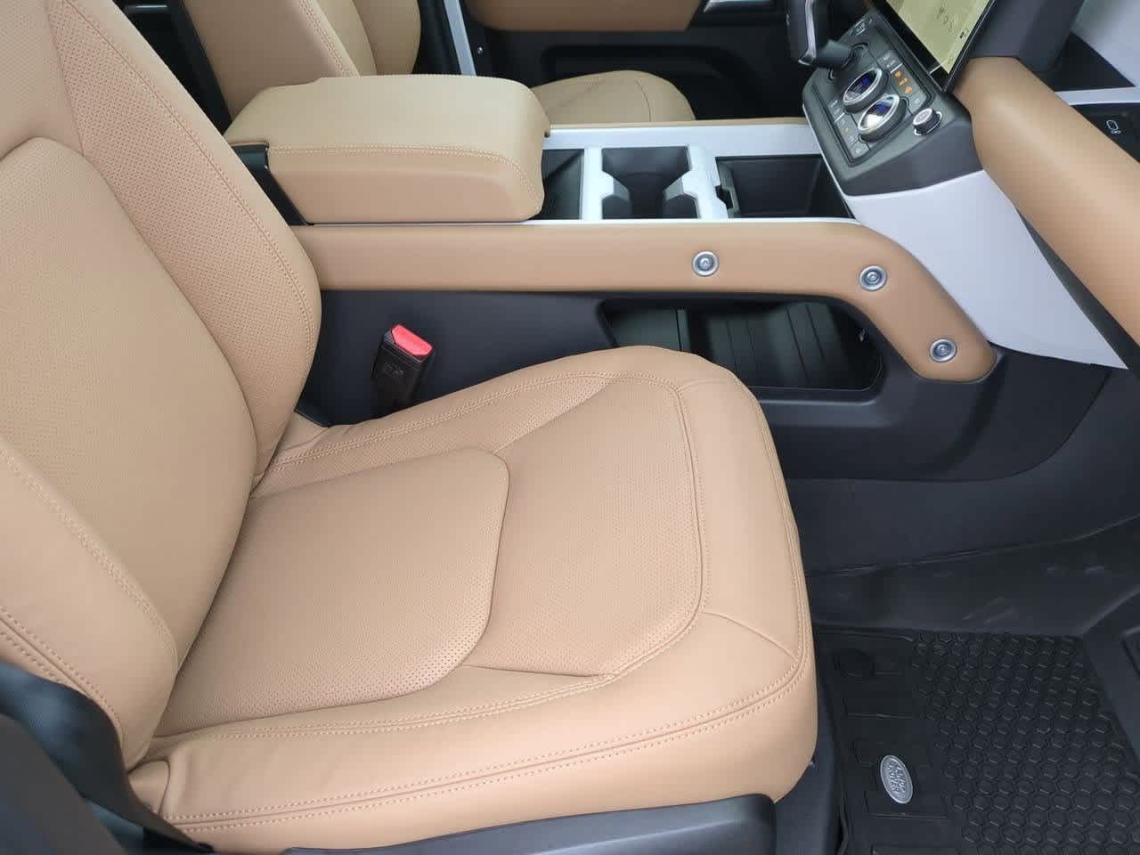 Thumbnail: 2026 Land Rover Defender - 23