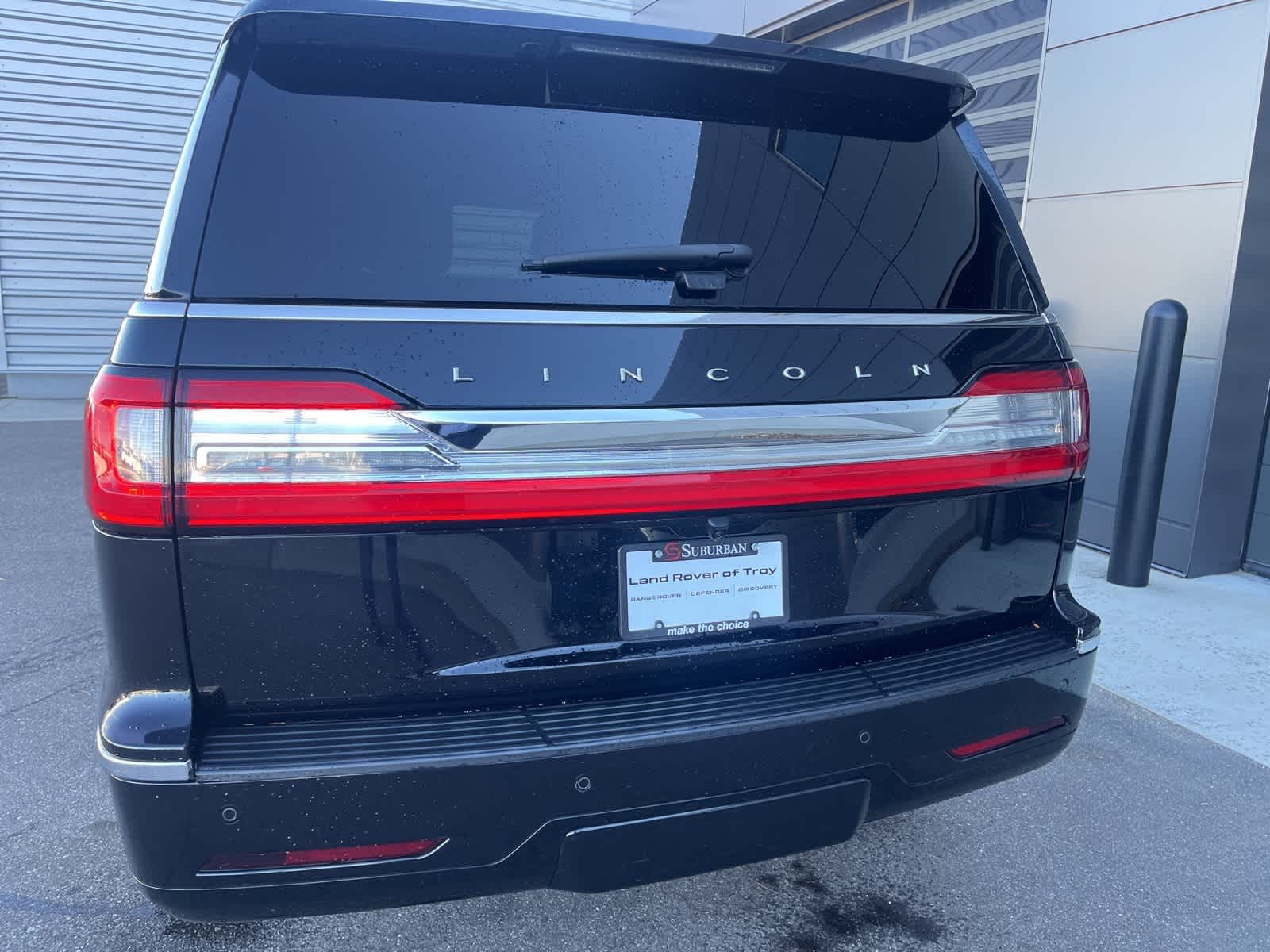 2019 Lincoln Navigator L Reserve photo 4