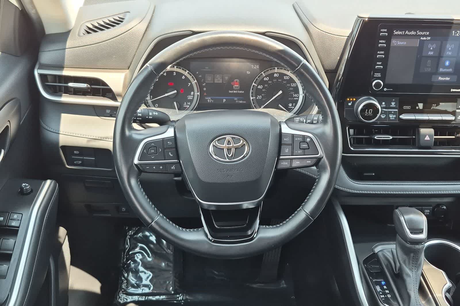 2021 Toyota Highlander XLE - Photo 23