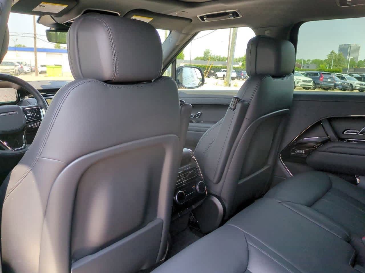 Thumbnail: 2025 Land Rover Range Rover Sport - 16