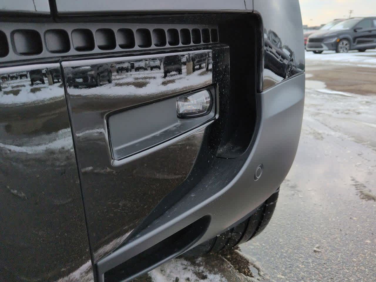 Thumbnail: 2026 Land Rover Defender - 10